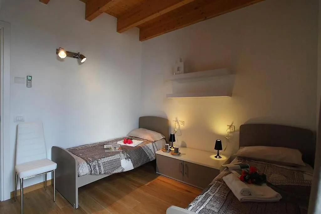 Tatil Evi Lavanda House - Breathtaking View - Bellano İtalya